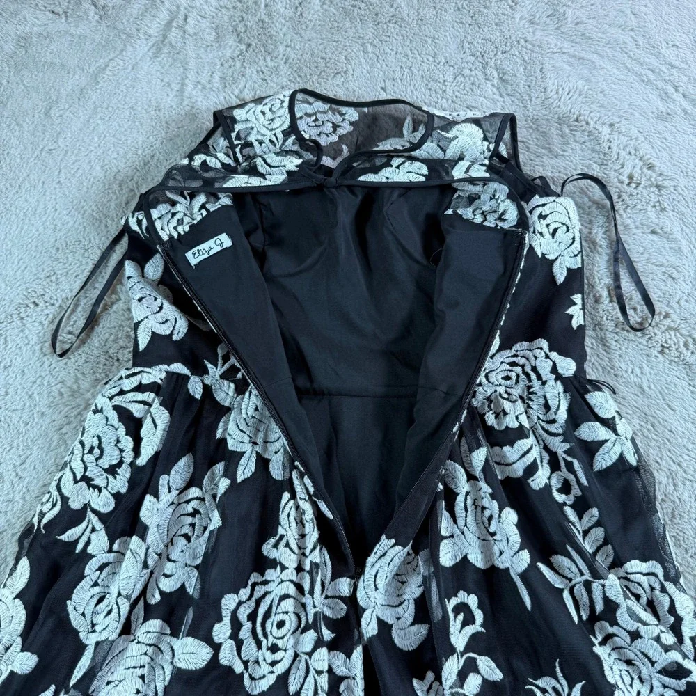 Eliza J Black White Floral Embroidered Mesh Fit Flare Dress Coquette‎ Evening 10 - Picture 7 of 14